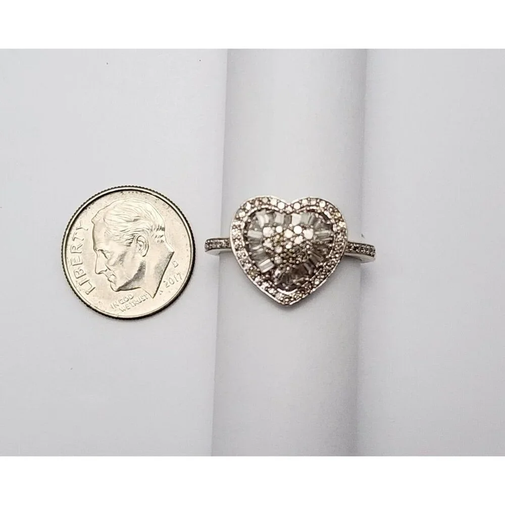 Unique 14K Karat Solid White Gold Designer Ladies Heart Diamond Ring - Size 7.25